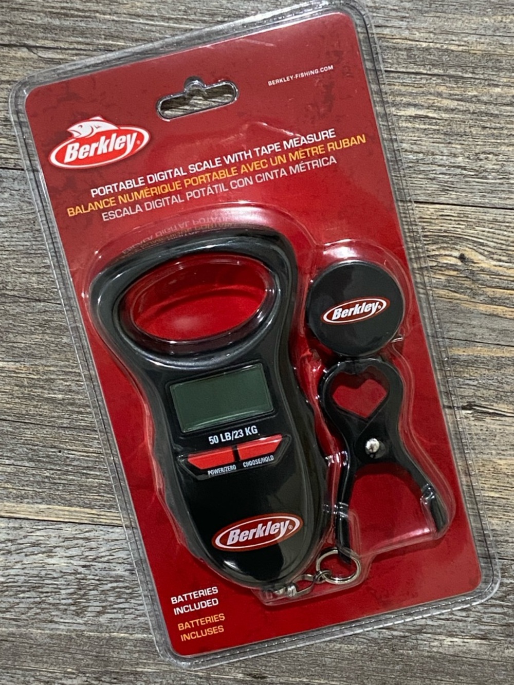 NIB Berkley Portable Digital Scale w/ Tape Measure 50lb Capacity Nature Fishing